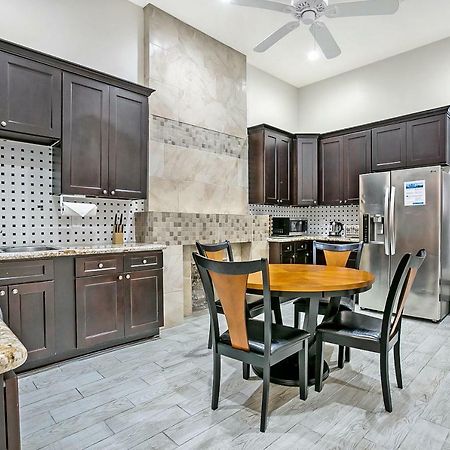 Stylish 4Br Condo In Downtown By Hosteeva Новий Орлеан Екстер'єр фото